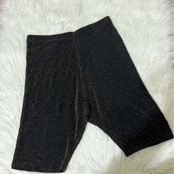 EUC Two Piece Glitter Set - Picture 8 of 9